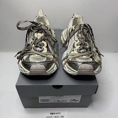 [BALENCIAGA] 발렌시아가 3XL 베이지 에그쉘 남녀공용 (X공장) 실사
