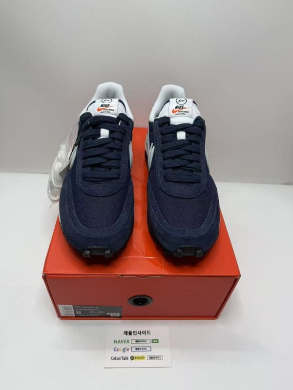 레플리카 명품 [NIKE] 프라그먼트 x 사카이 x 나이키 LDV 와플 네이비 남흰 BV2684-400 남녀공용 (PK공장) - 앞면 실사 1