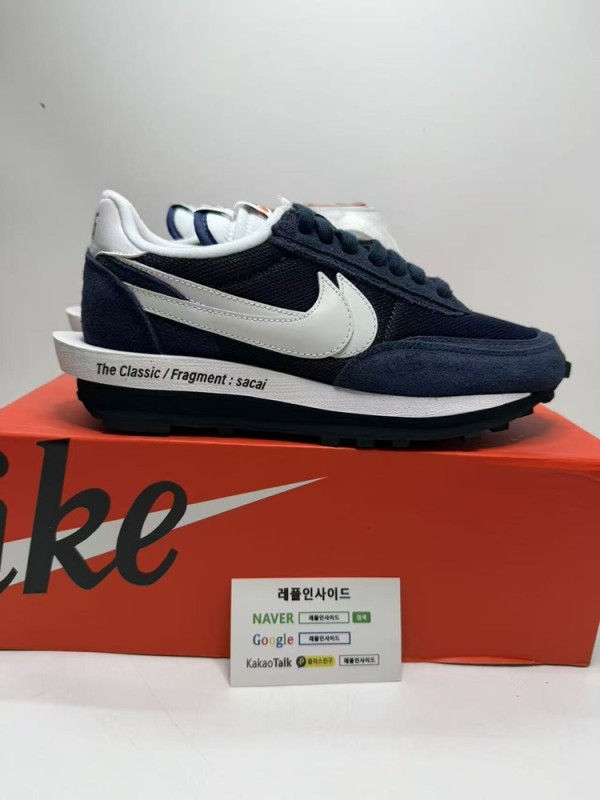 레플리카 명품 [NIKE] 프라그먼트 x 사카이 x 나이키 LDV 와플 네이비 남흰 BV2684-400 남녀공용 (PK공장) - 뒷면 실사 3