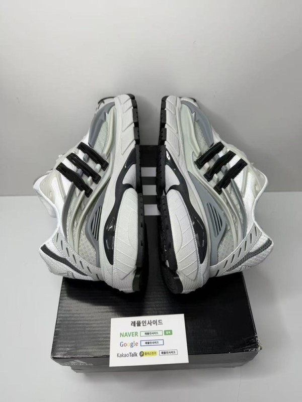 레플리카 명품 [ADIDAS] 아디다스 x 퍼렐 윌리엄스 아디스타 젤리피쉬 솔리드 그레이 코어 블랙 JP9265 남녀공용 - 소재 실사 6