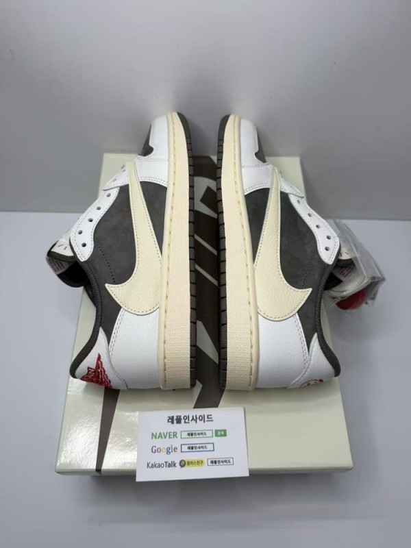 레플리카 명품 [AIR JORDAN] 트래비스 스캇 x 에어조던1 로우 리버스 모카 DM7866-162 남녀공용 (OG공장) 실사 디테일! - 라벨 실사 8