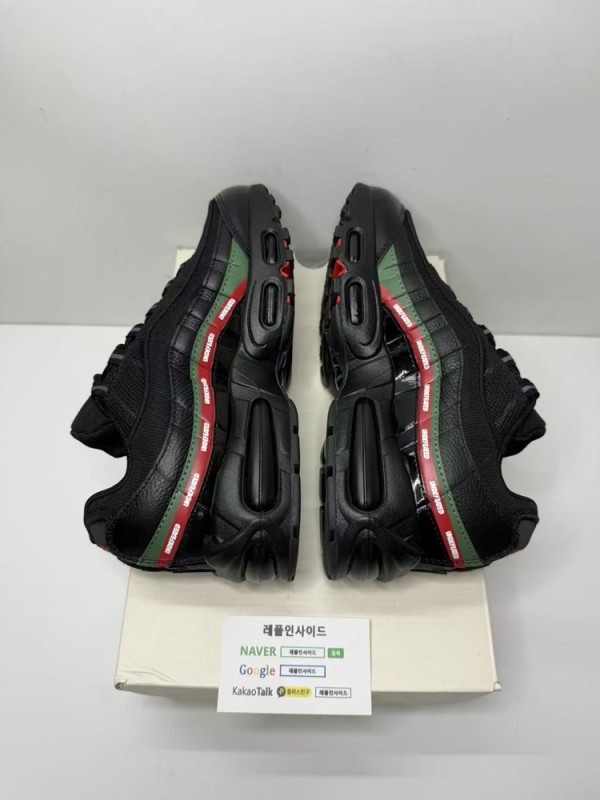 레플리카 명품 [NIKE] 나이키 에어맥스95 SP 언디피티드 블랙 IB4453-001 남녀공용 디테일 실사! - 소재 실사 6