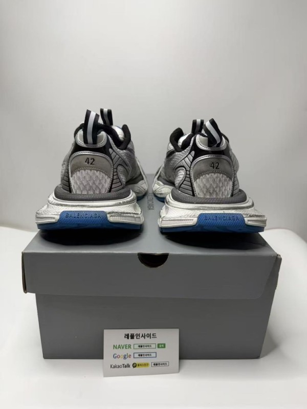 레플리카 명품 [BALENCIAGA] 발렌시아가 3XL 그레이 화이트 블루 남녀공용 (OG공장) 디테일 실사! - 디테일 실사 4