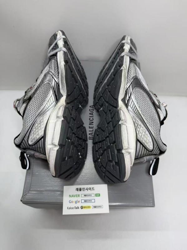 레플리카 명품 [BALENCIAGA] 발렌시아가 3XL 그레이 레드 남녀공용 (ZH공장) - 소재 실사 6