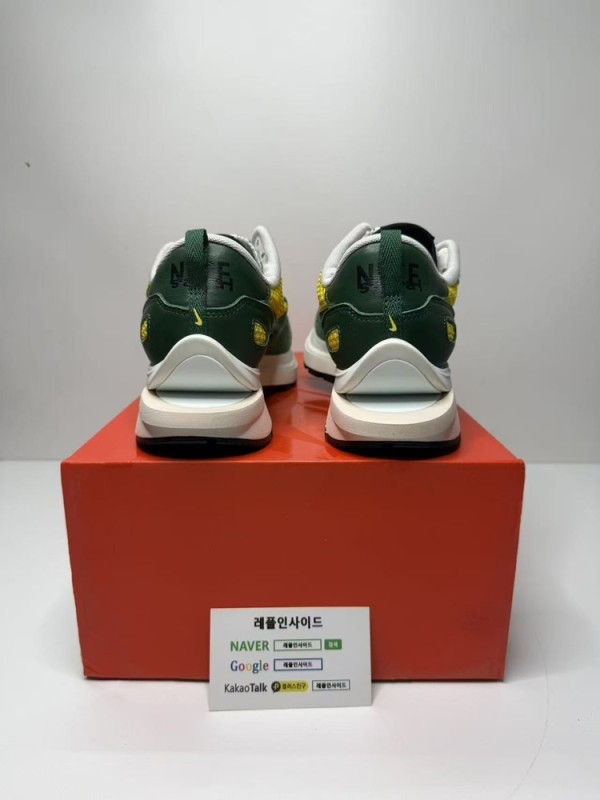레플리카 명품 [NIKE] 나이키 X 사카이 베이퍼와플 투어 옐로우 노초 CV1363-700 남녀공용 (PK공장) 실사 디테일! - 로고 실사 5