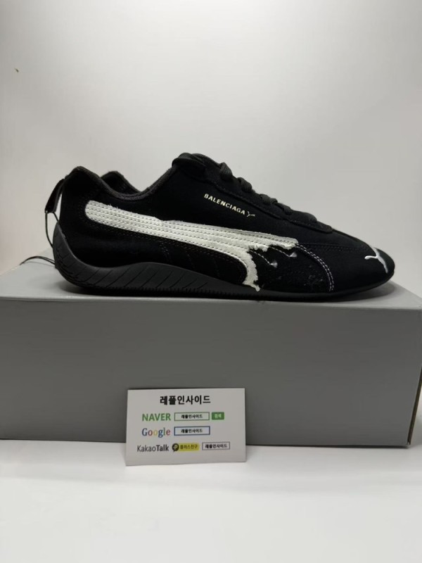 레플리카 명품 [BALENCIAGA] 발렌시아가 x 푸마 스피드캣 스웨이드 스니커즈 블랙화이트 847146WSDSD1090 남녀공용 (G공장) 디테일 실사! - 뒷면 실사 3