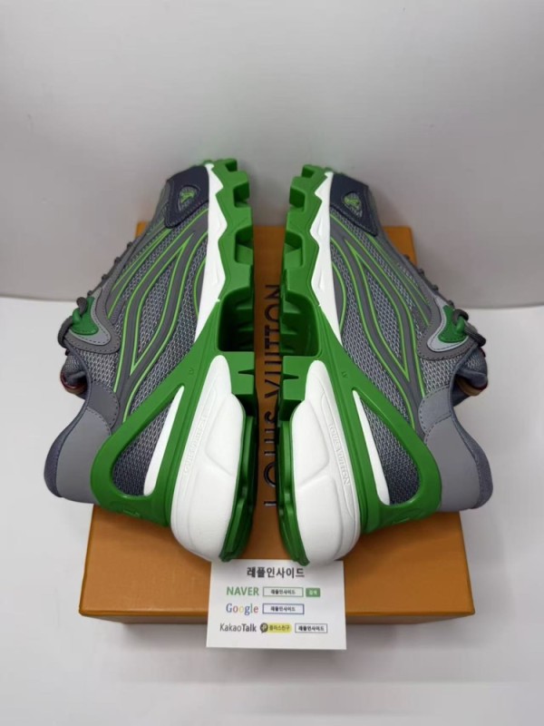 레플리카 명품 [LOUIS VUITTON] 루이비통 LV 서밋 스니커즈 남성용 디테일 실사! - 포장 실사 7