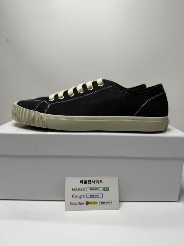 레플리카 명품 [Maison Margiela] 메종 마르지엘라 타비 스니커즈 남녀공용 실사 디테일! - 옆면 실사 2