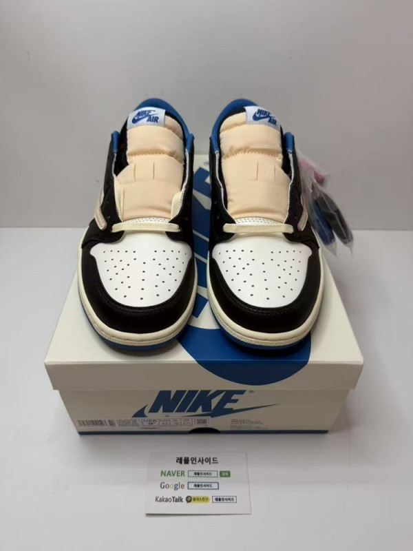 레플리카 명품 [AIR JORDAN] 트래비스 스캇 x 프라그먼트 x 에어조던1 로우 DM7866-140 남녀공용 (OG공장) 실사 디테일! - 앞면 실사 1