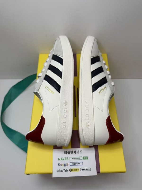 레플리카 명품 [GUCCI] 구찌 x 아디다스 스웨이드 가젤 스니커즈 남녀공용 실사 디테일! - 포장 실사 7