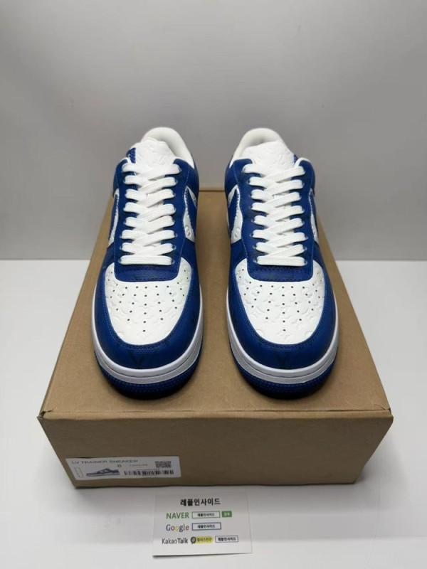 레플리카 명품 [LOUIS VUITTON] 나이키 X 루이비통 에어포스1 버질아블로 팀로얄 남녀공용 디테일 실사! - 앞면 실사 1