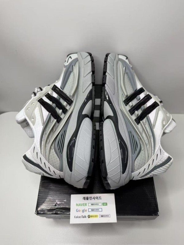 레플리카 명품 [ADIDAS] 아디다스 x 퍼렐 윌리엄스 아디스타 젤리피쉬 솔리드 그레이 코어 블랙 JP9265 남녀공용 실사! - 소재 실사 6