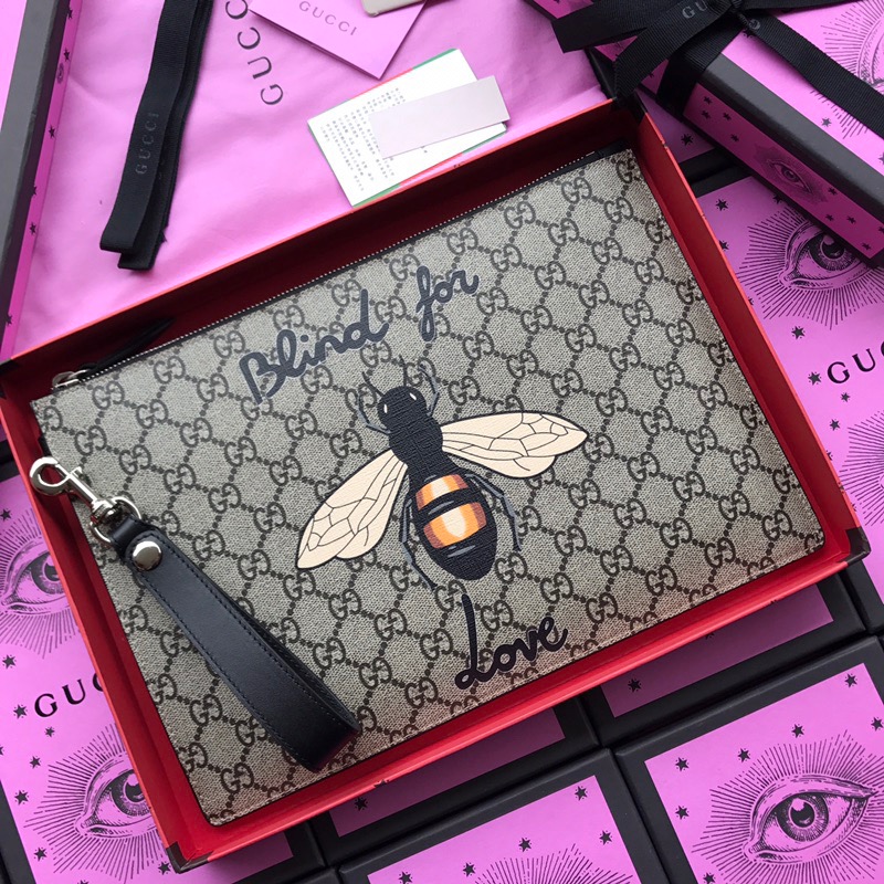 [GUCCI] 구찌 꿀벌 프린트 GG 수프림 클러치 473904 남녀공용