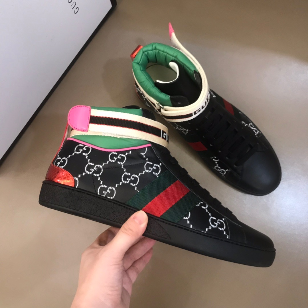 [GUCCI] 19FW 구찌 스트라이프 에이스 하이탑 GG로고 블랙 스니커즈 남성용