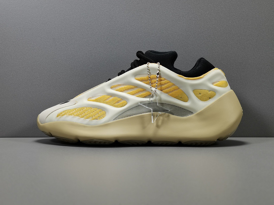 [ADIDAS] 아디다스 X 이지부스트 700 V3 사플라워 Safflower G54853 남녀공용 (X공장)