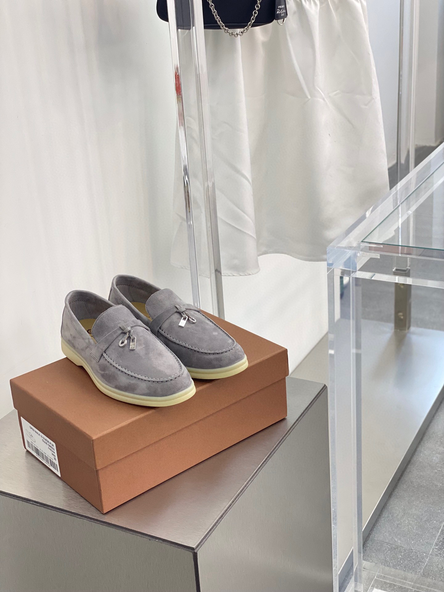 [Loro Piana] 로로피아나 썸머워크 로퍼 남녀공용