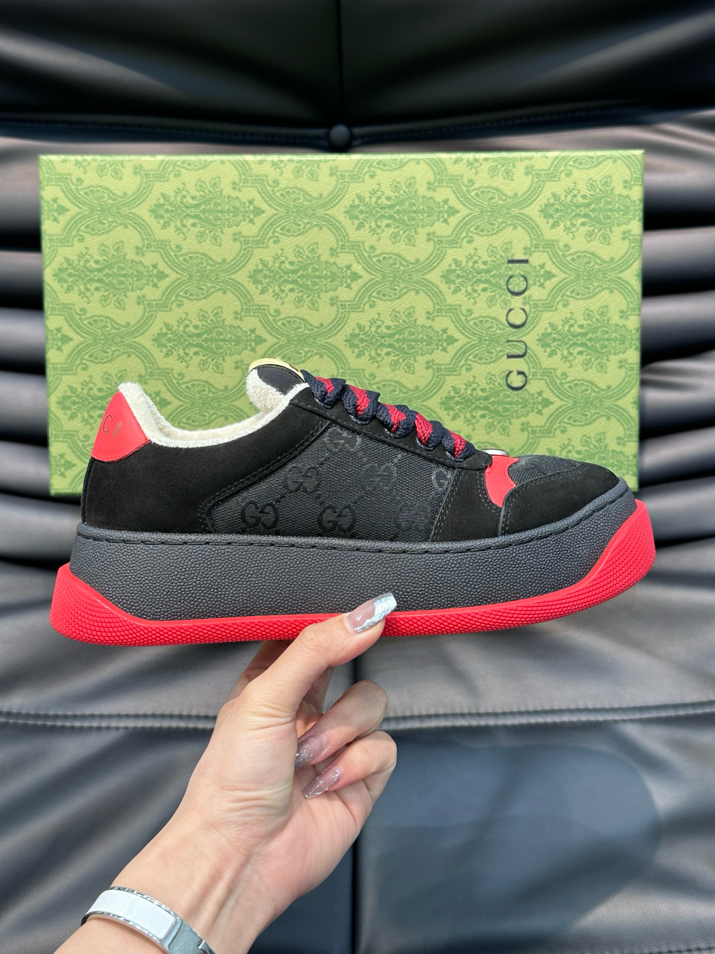 [GUCCI] 구찌 스크리너 스니커즈 남녀공용