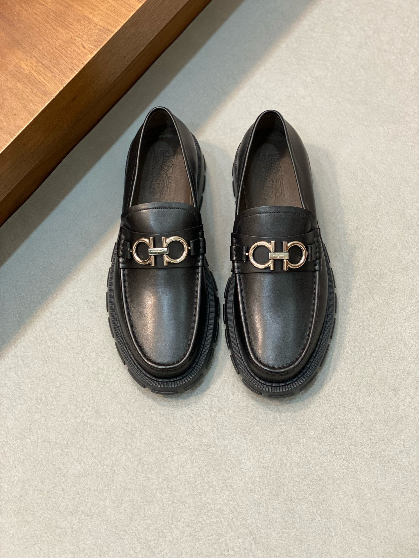 [FERRAGAMO] 페레가모 로퍼 구두 남성용