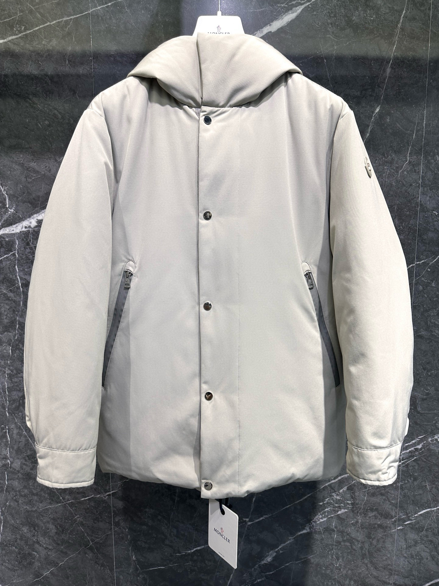 [MONCLER] 몽클레어 Fowey 포위 리버서블 다운 재킷 패딩 남성용