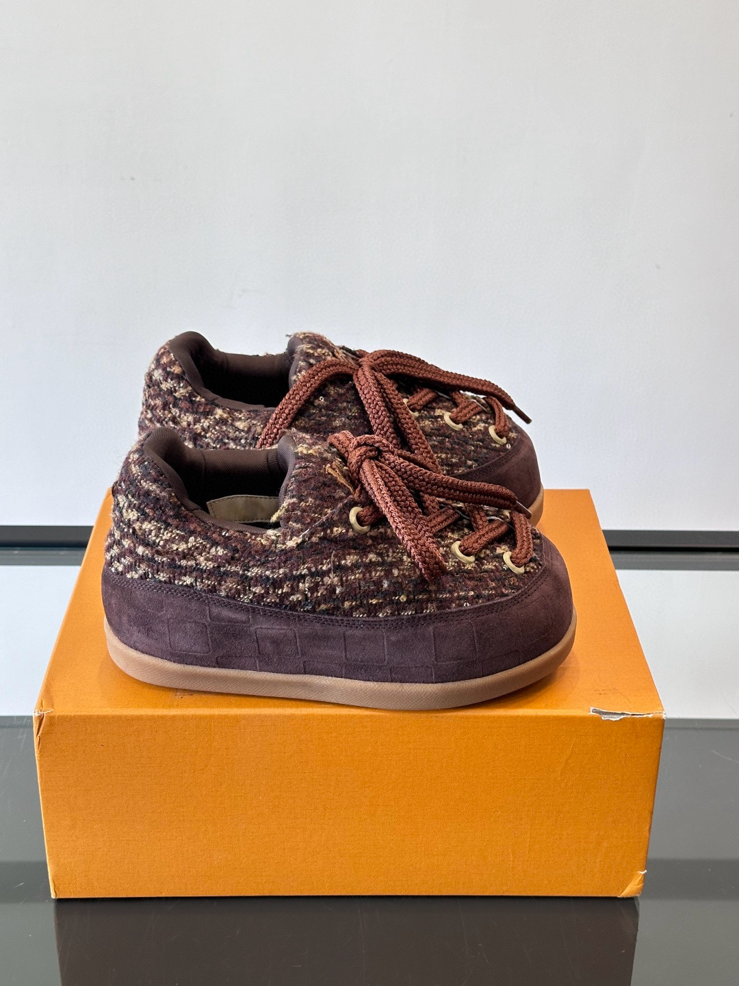 [LOUIS VUITTON] 루이비통 x 니고 LV 예티 레이스 업 슈즈 남녀공용