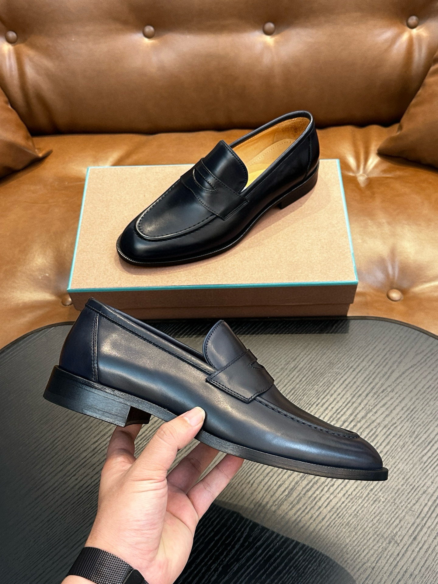 [Loro Piana] 로로피아나 레더 로퍼 남성용