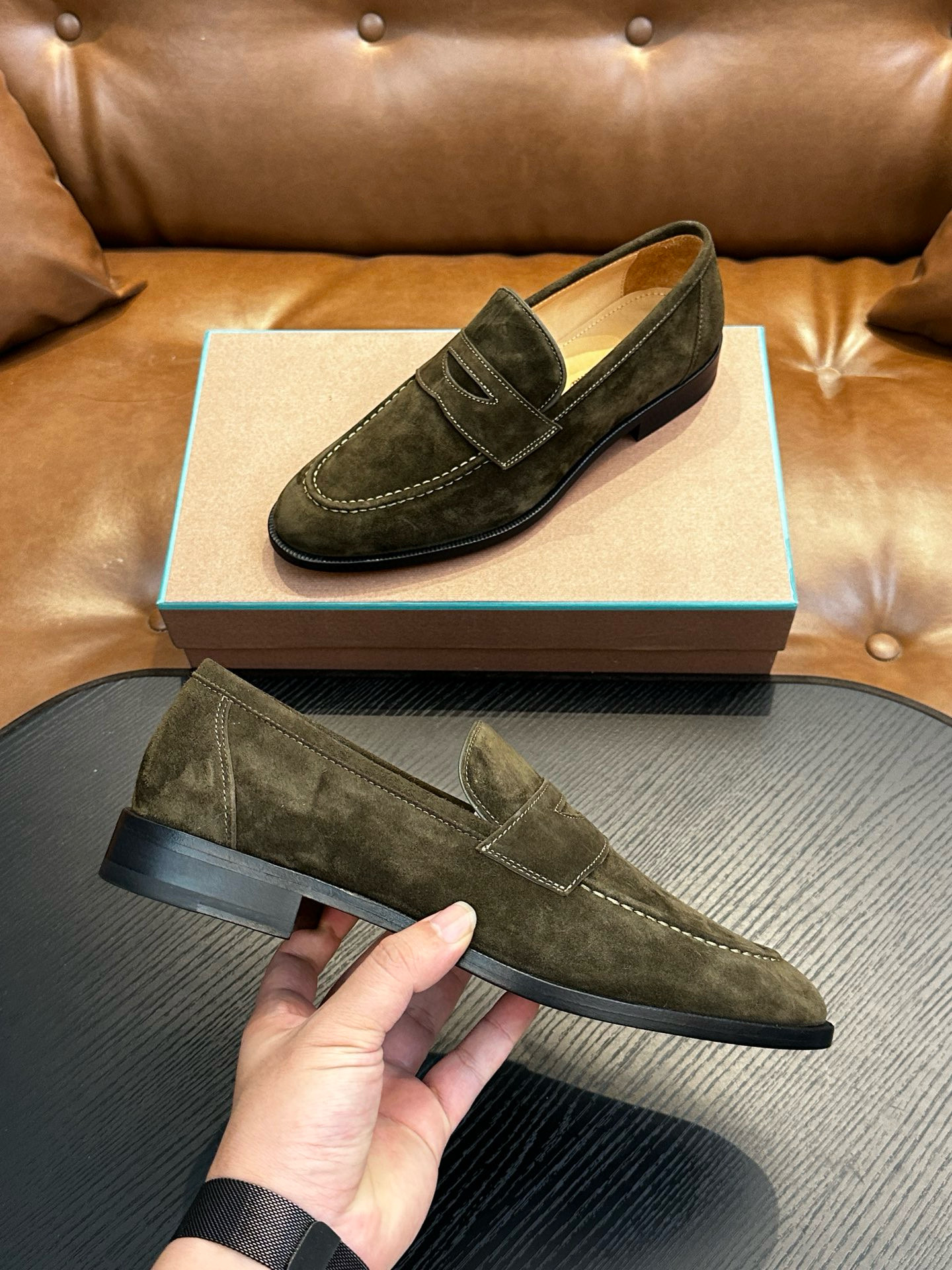 [Loro Piana] 로로피아나 레더 로퍼 남성용