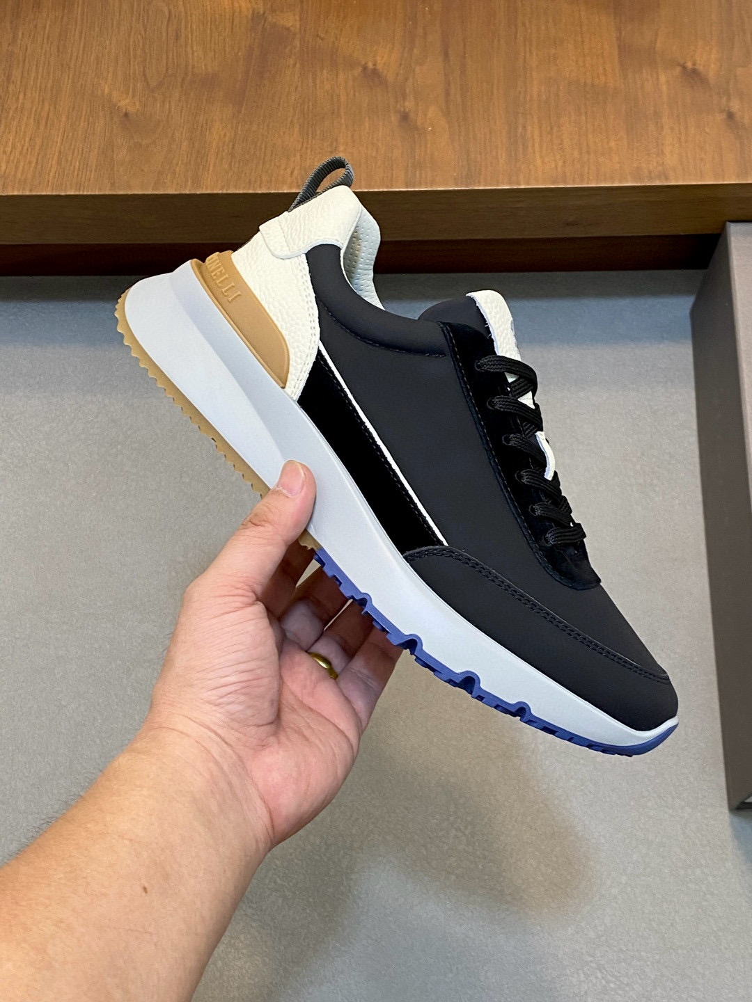 [Brunello Cucinelli] 브루넬로 쿠치넬리 스니커즈 남성용