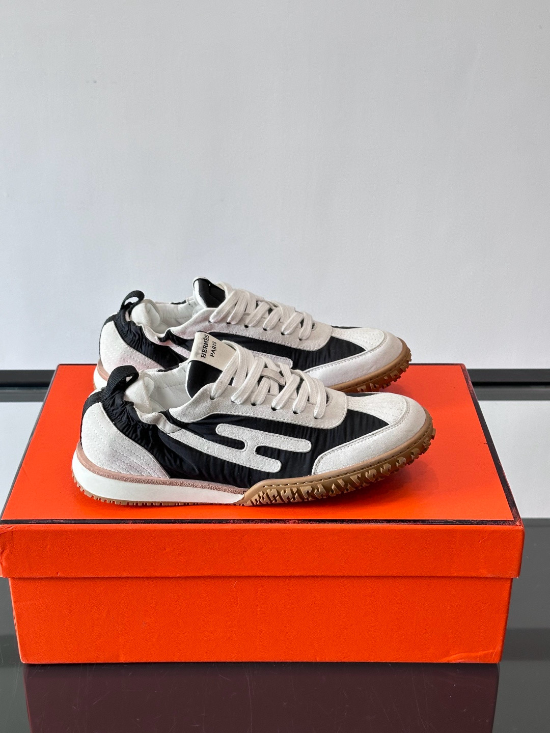 [HERMES] 에르메스 제트 JET 스니커즈 남녀공용