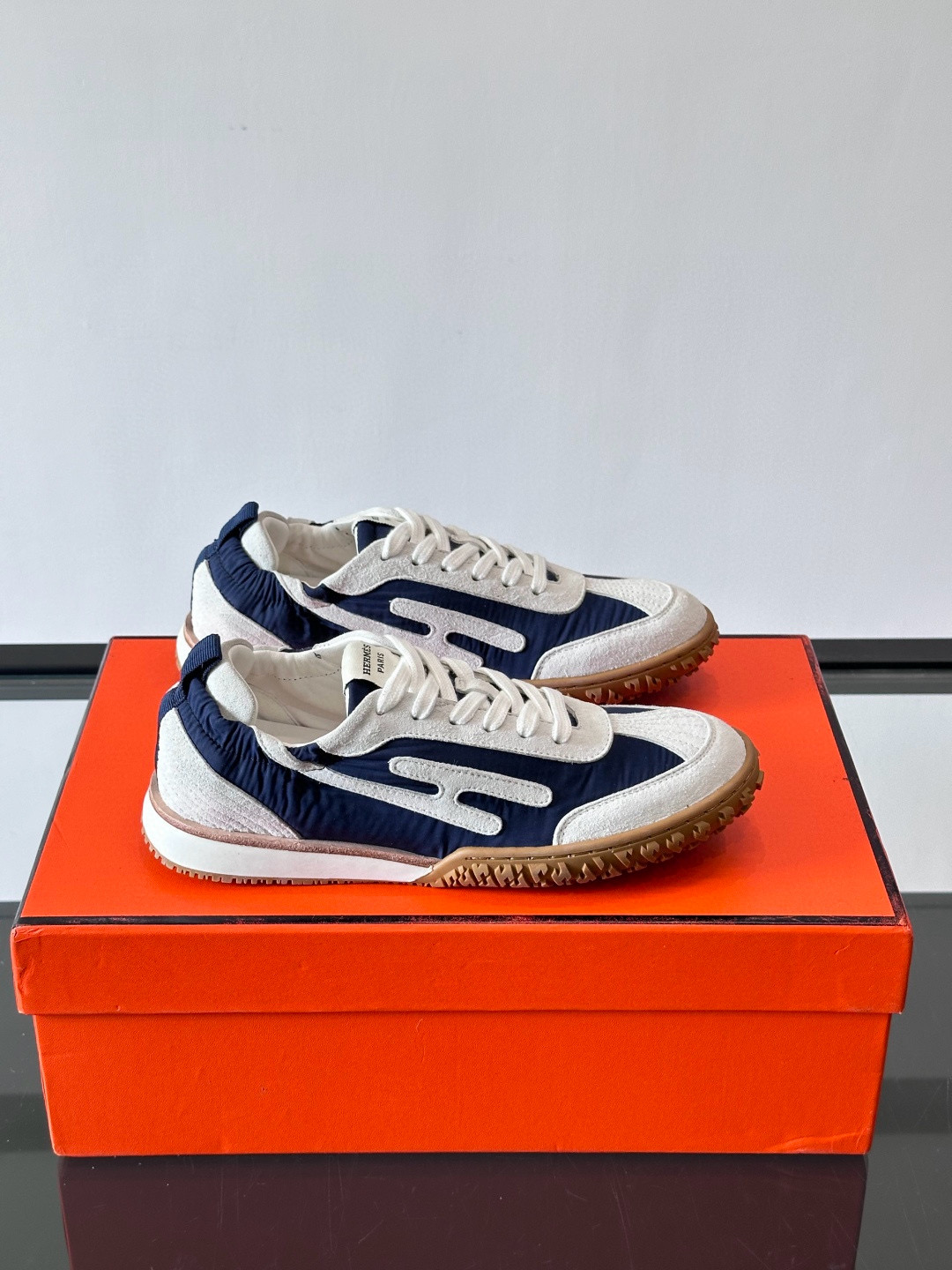 [HERMES] 에르메스 제트 JET 스니커즈 남녀공용