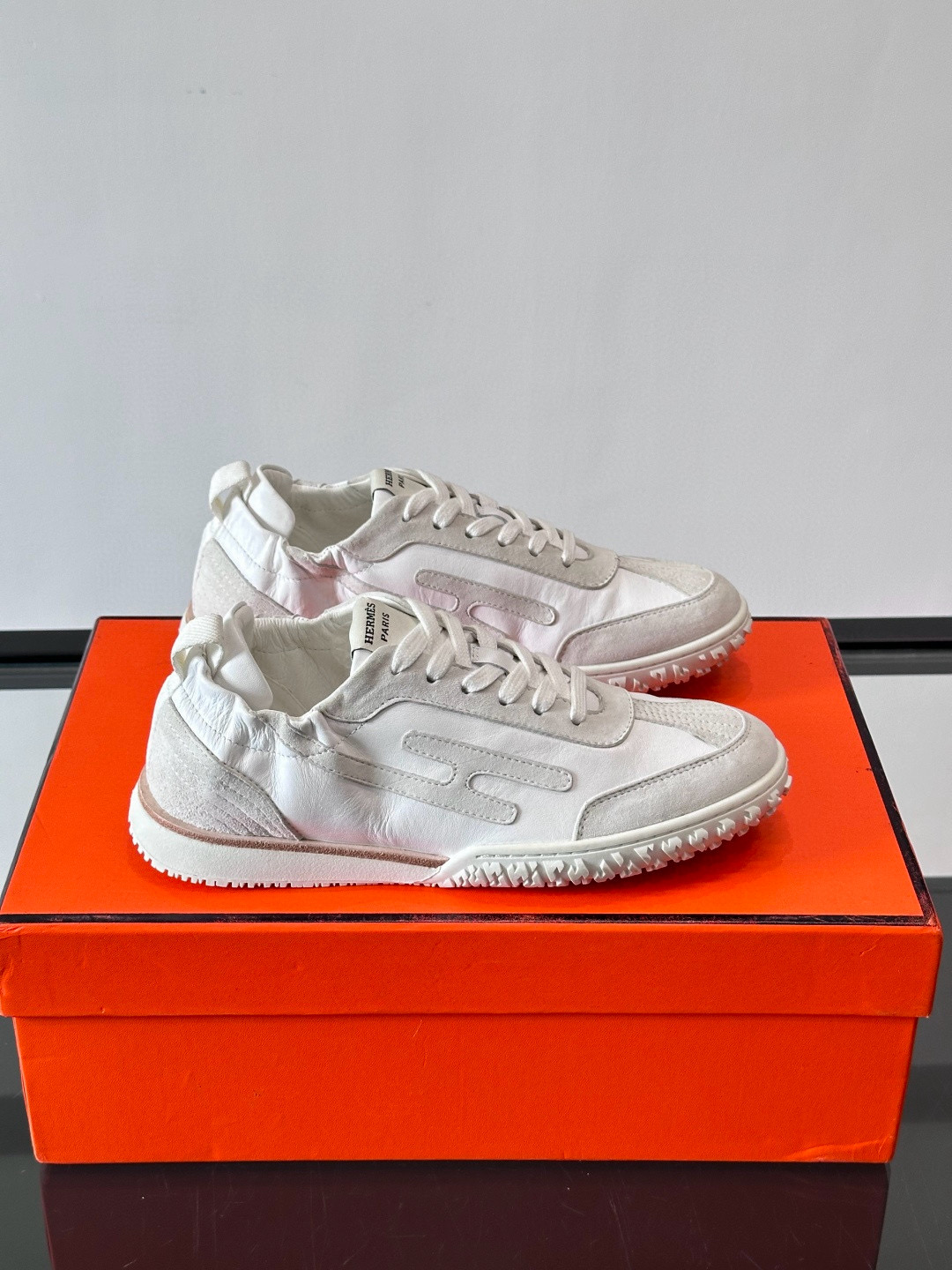 [HERMES] 에르메스 제트 JET 스니커즈 남녀공용