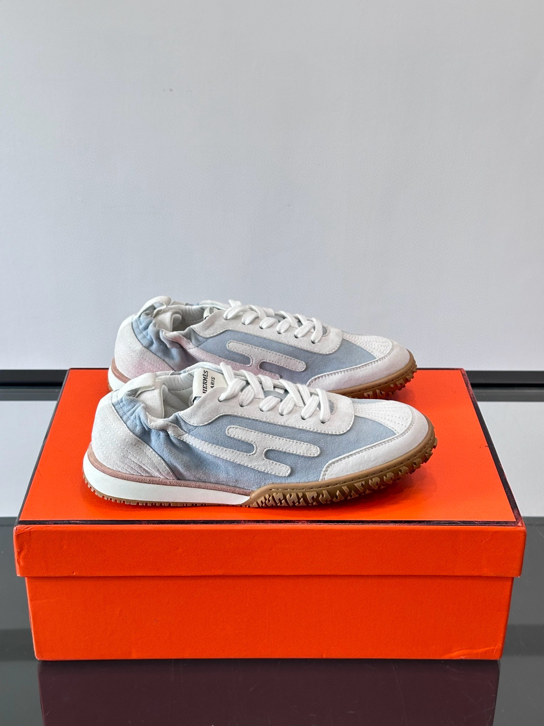 [HERMES] 에르메스 제트 JET 스니커즈 남녀공용