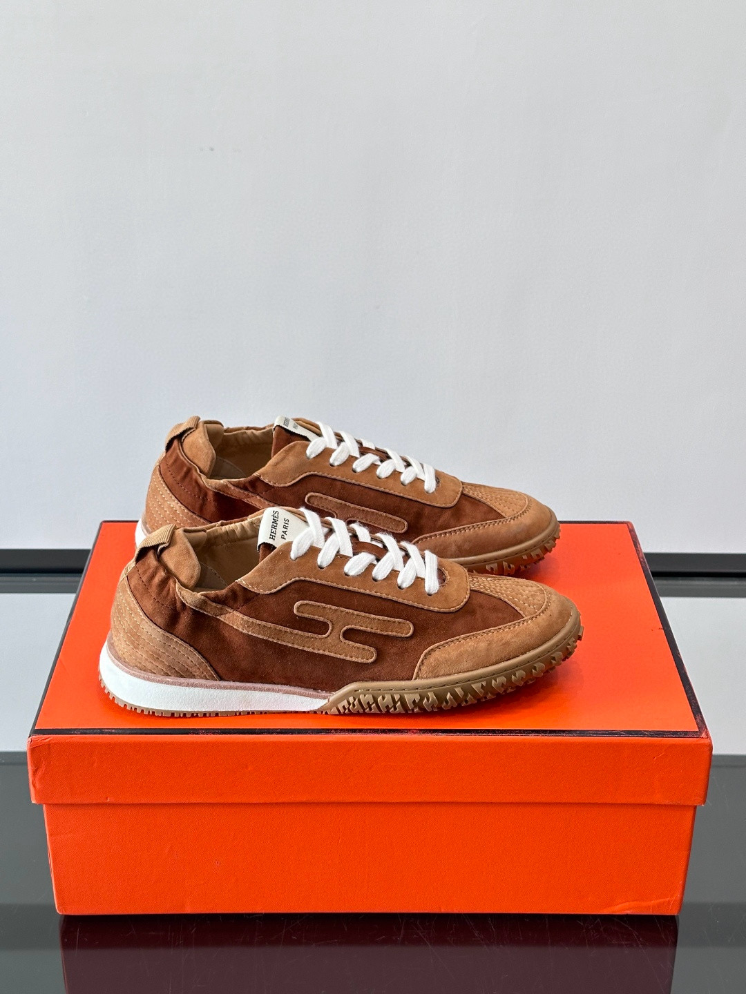 [HERMES] 에르메스 제트 JET 스니커즈 남녀공용