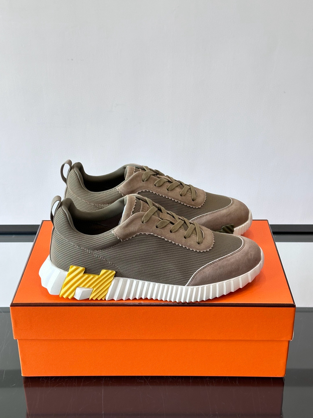 [HERMES] 에르메스 바운싱 스니커즈 남성용