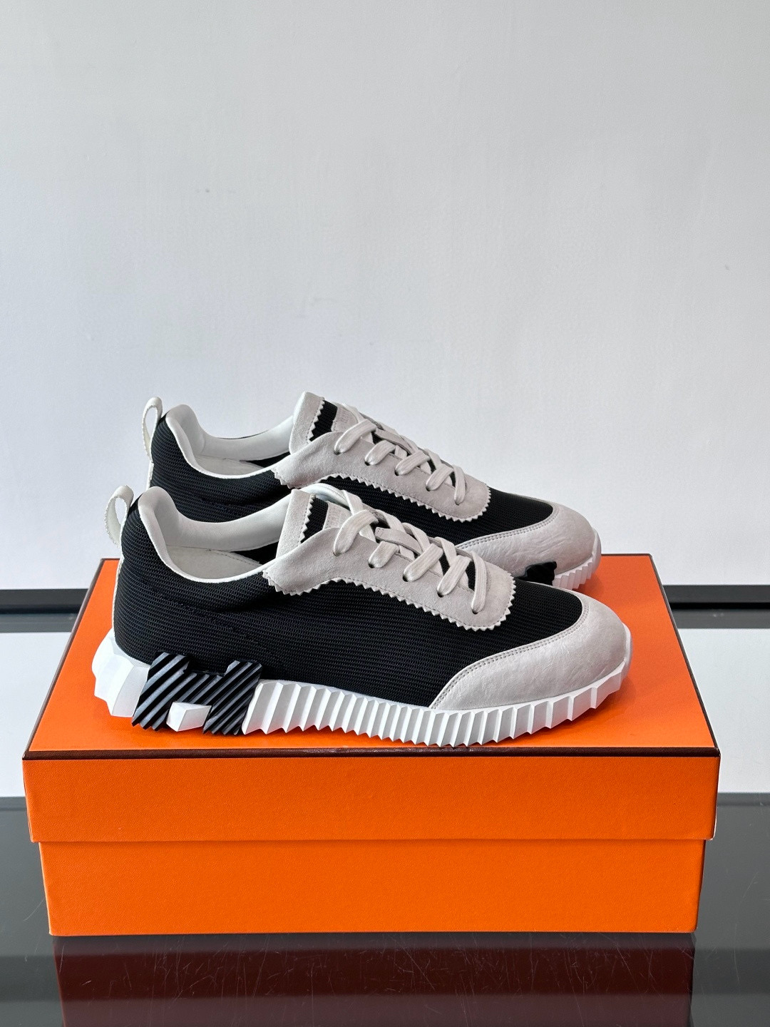 [HERMES] 에르메스 바운싱 스니커즈 남성용