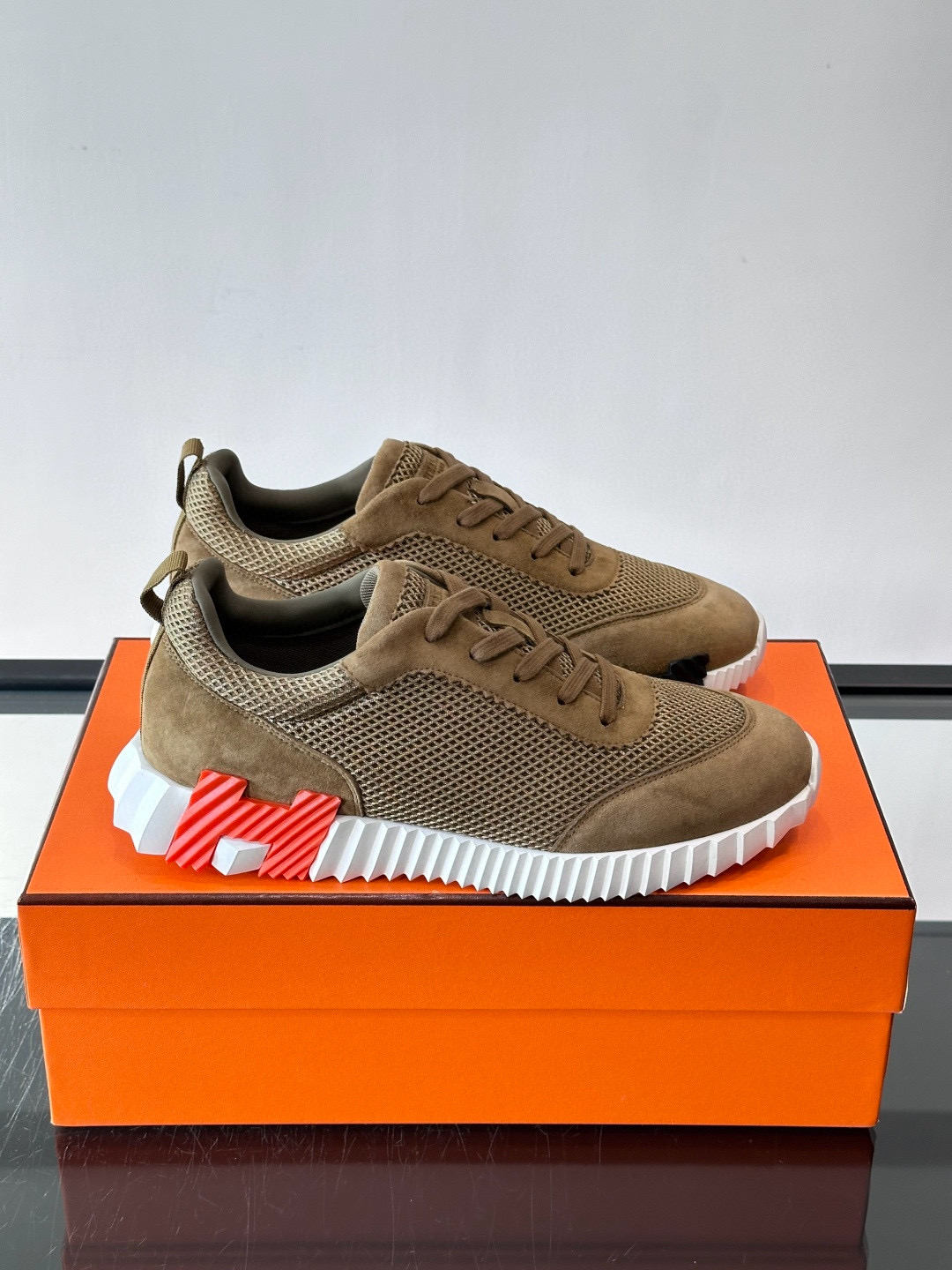 [HERMES] 에르메스 바운싱 스니커즈 남성용