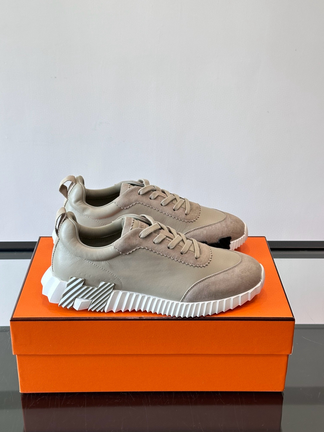 [HERMES] 에르메스 바운싱 스니커즈 남성용