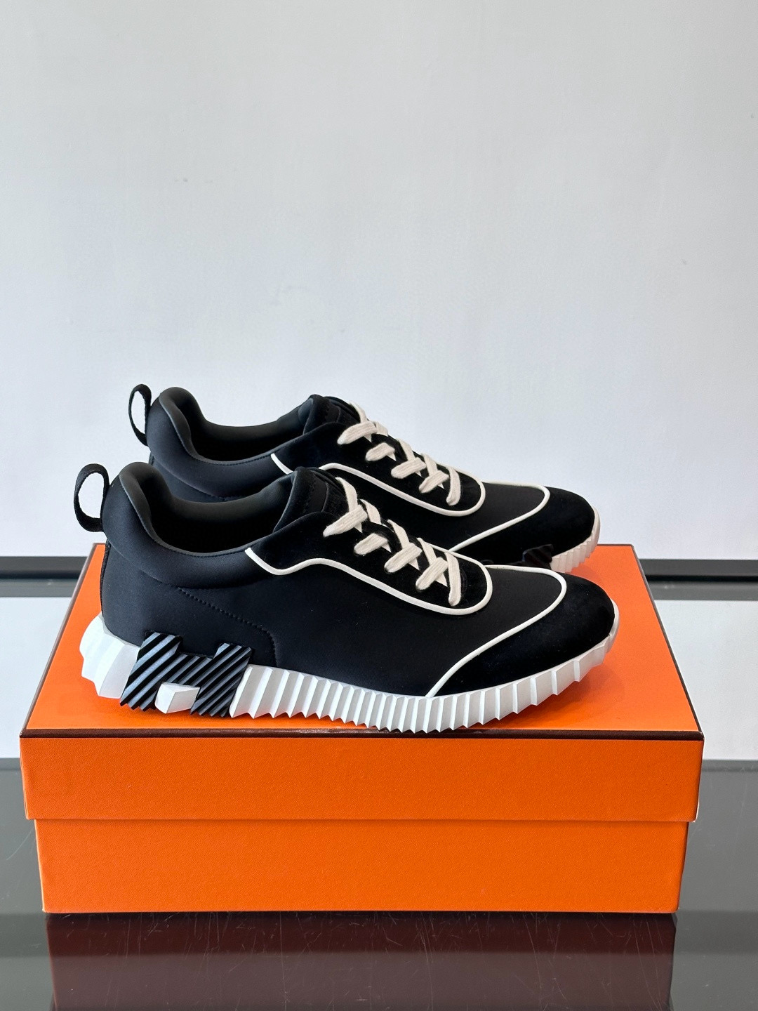 [HERMES] 에르메스 바운싱 스니커즈 남성용