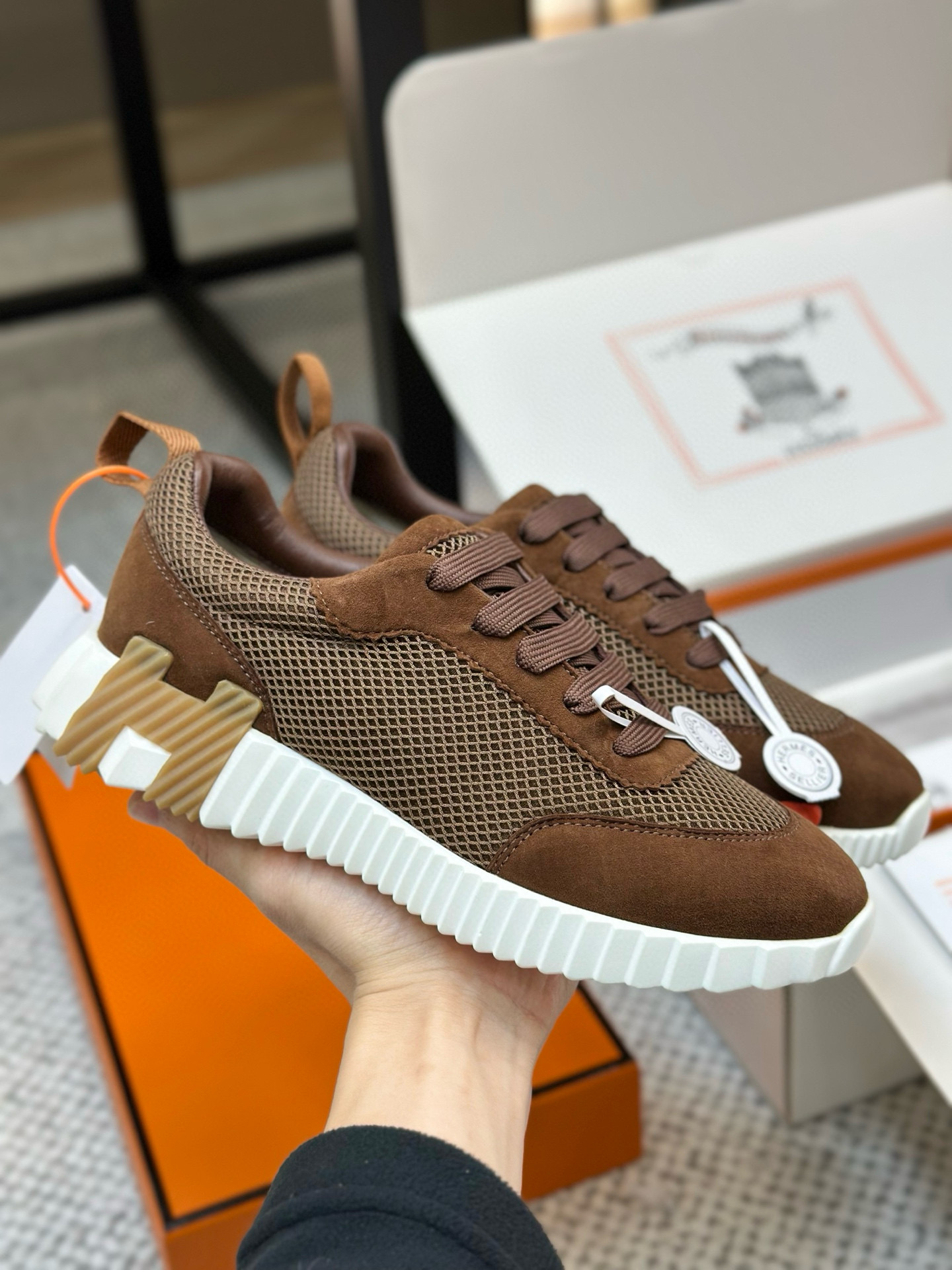 [HERMES] 에르메스 바운싱 스니커즈 남녀공용