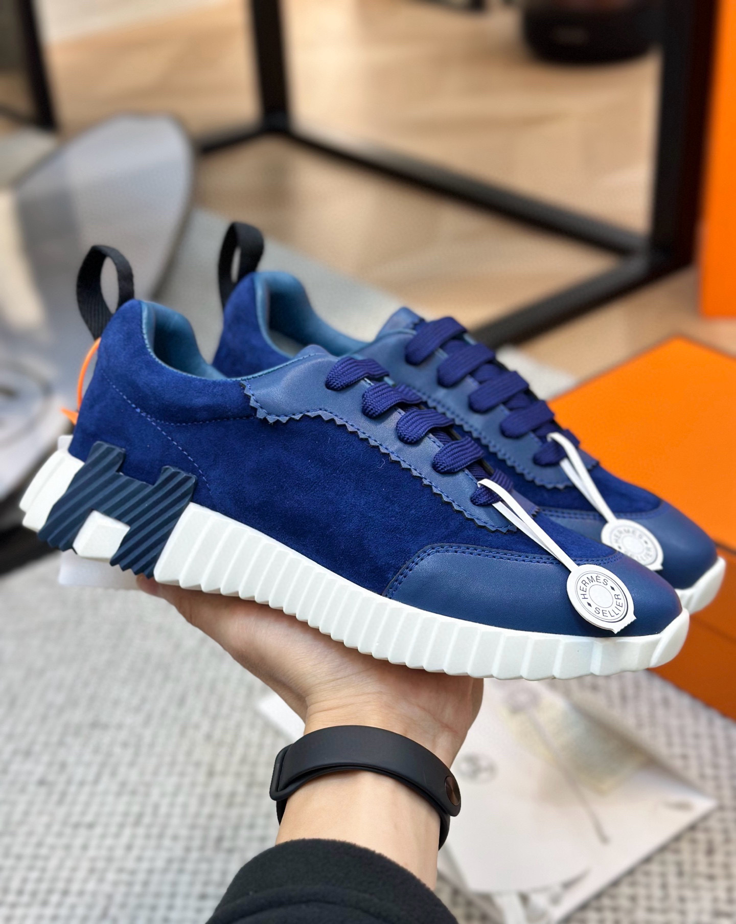 [HERMES] 에르메스 바운싱 스니커즈 남녀공용