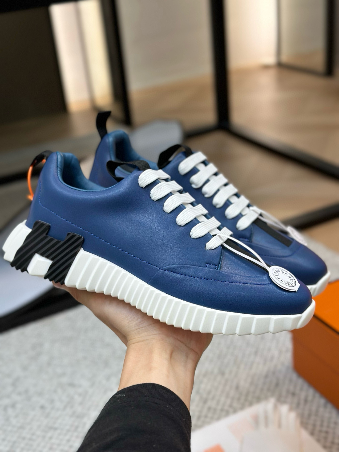 [HERMES] 에르메스 바운싱 스니커즈 남녀공용