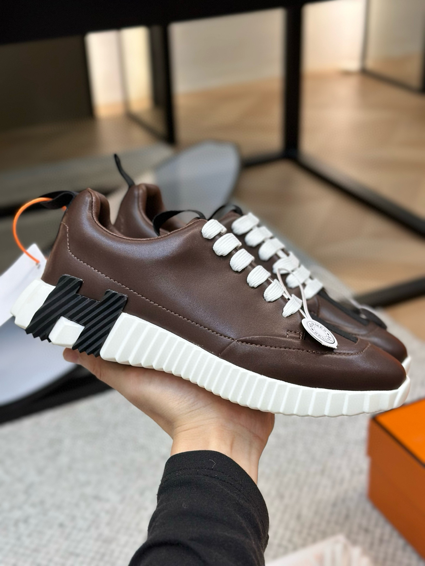 [HERMES] 에르메스 바운싱 스니커즈 남녀공용