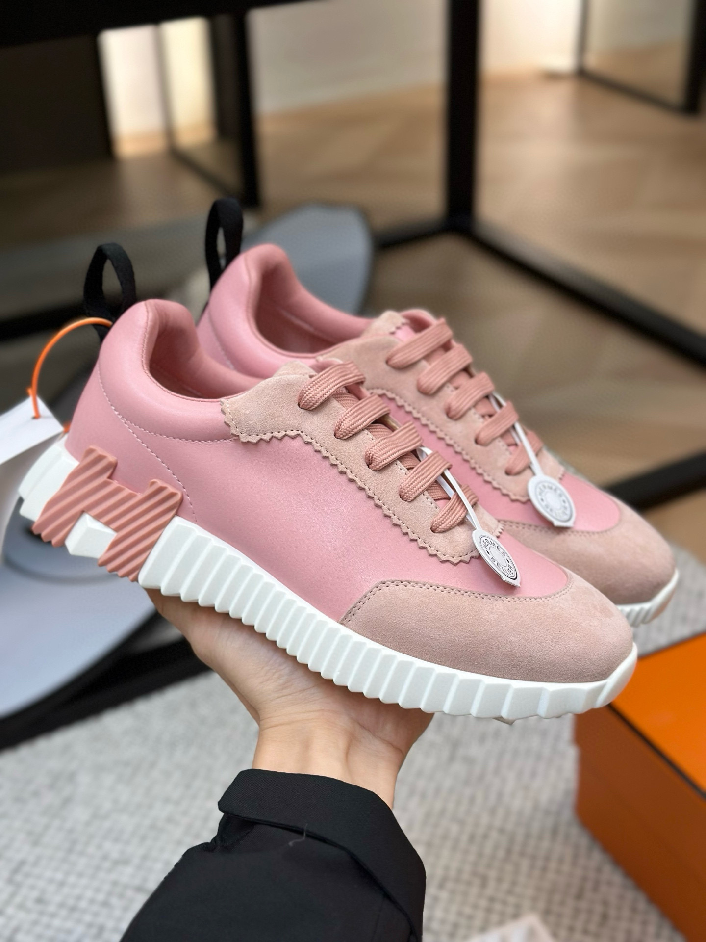 [HERMES] 에르메스 바운싱 스니커즈 남녀공용