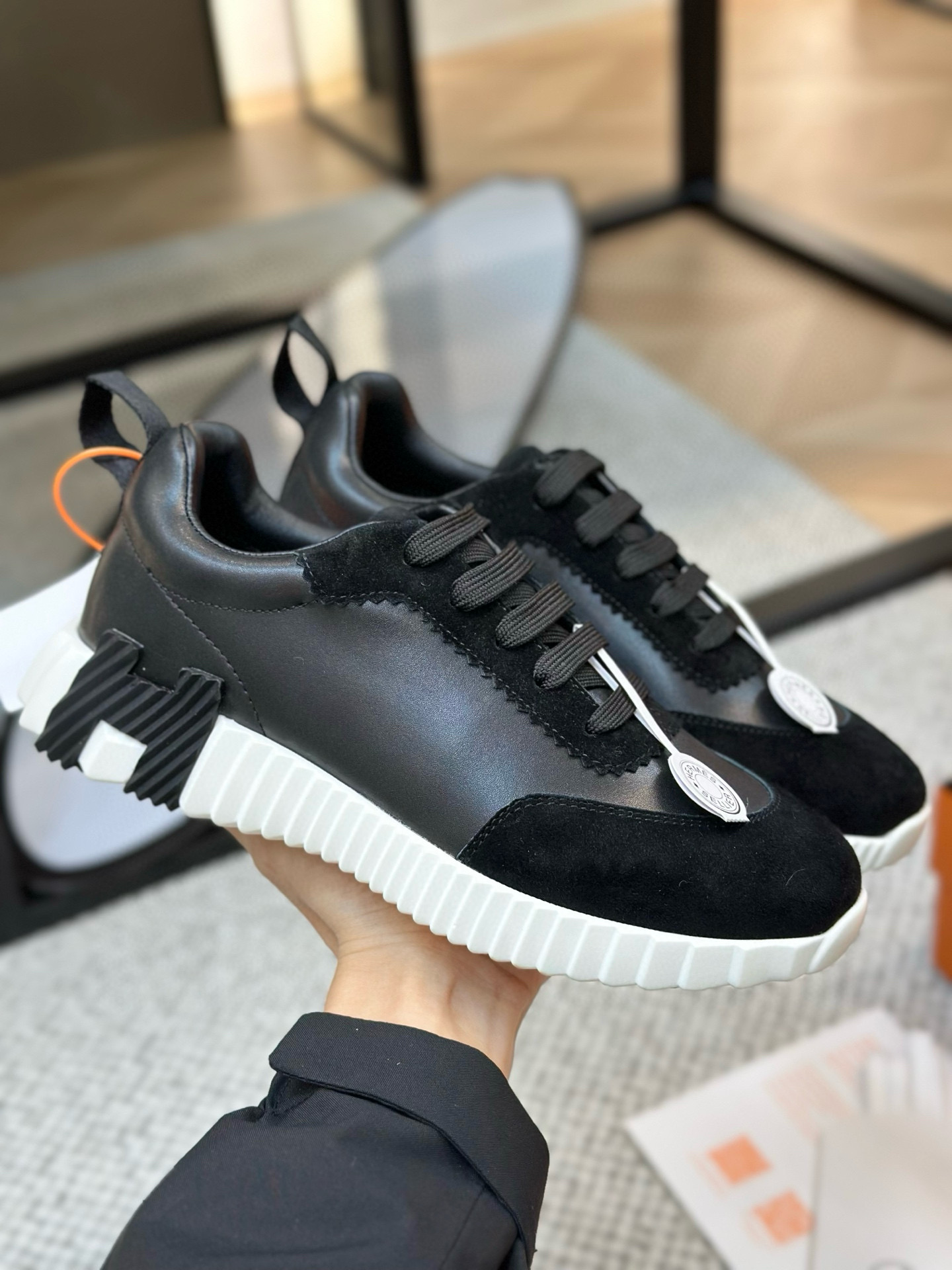 [HERMES] 에르메스 바운싱 스니커즈 남녀공용