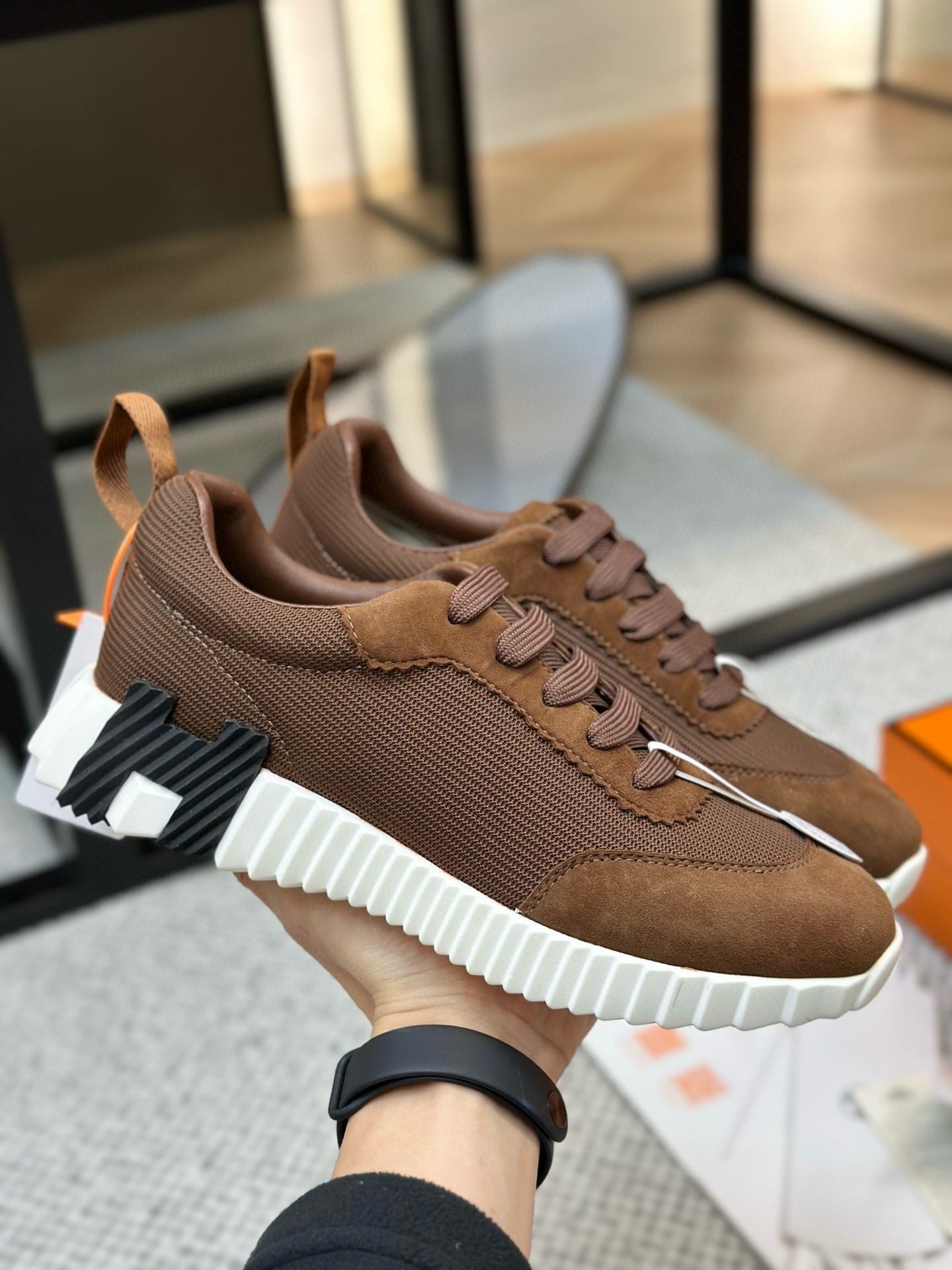 [HERMES] 에르메스 바운싱 스니커즈 남녀공용