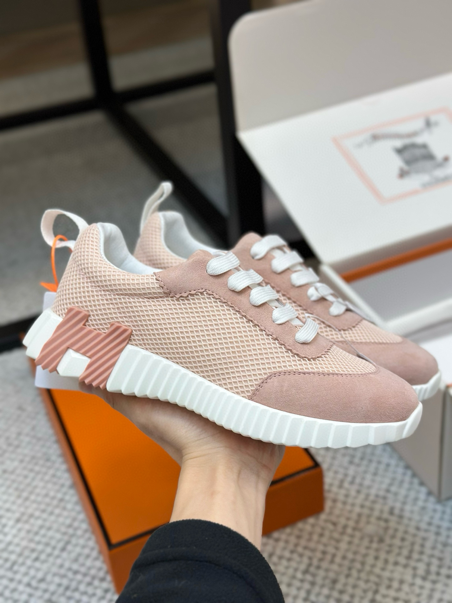 [HERMES] 에르메스 바운싱 스니커즈 남녀공용