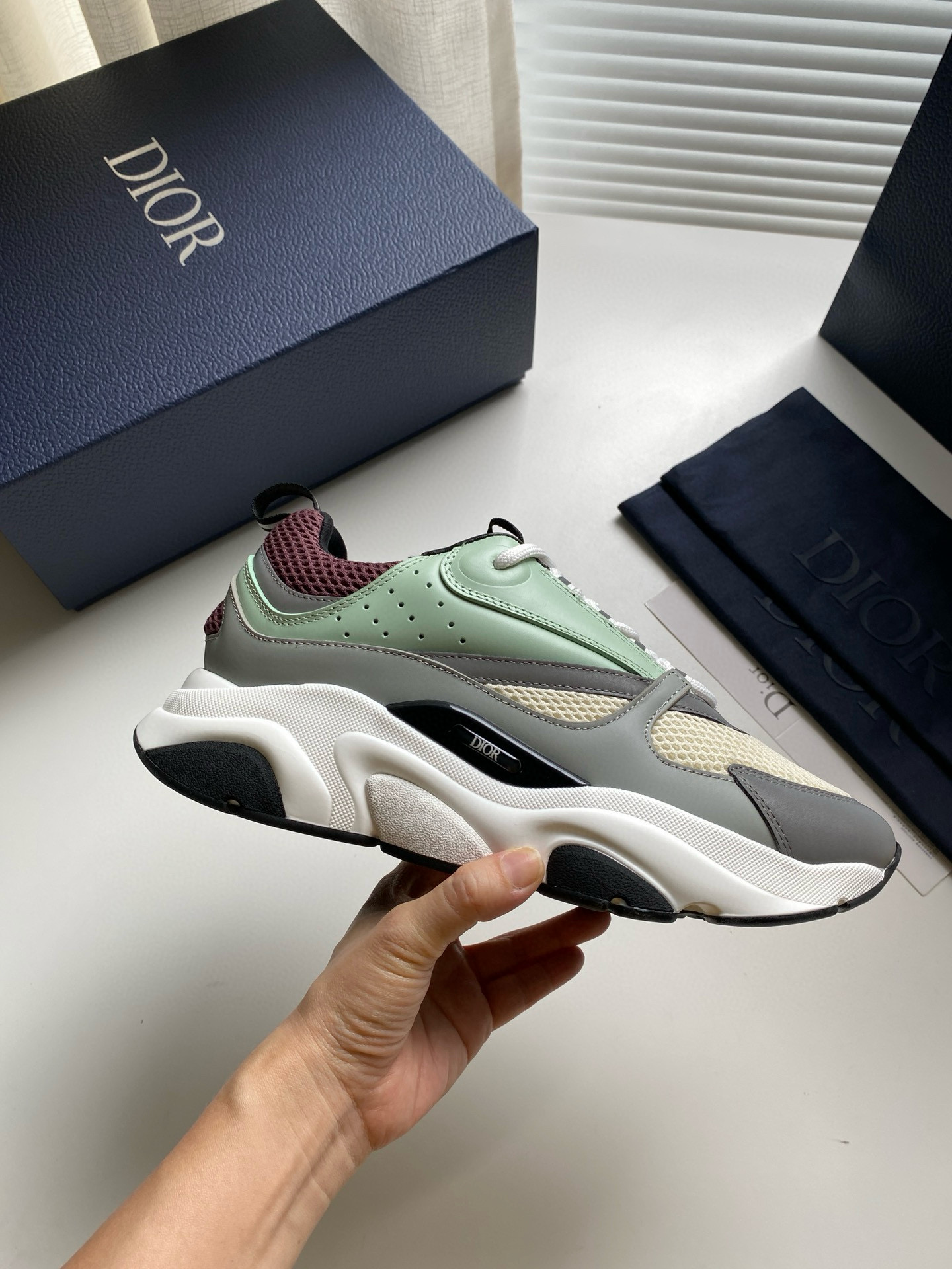 [DIOR] 디올 B22 스니커즈 남성용