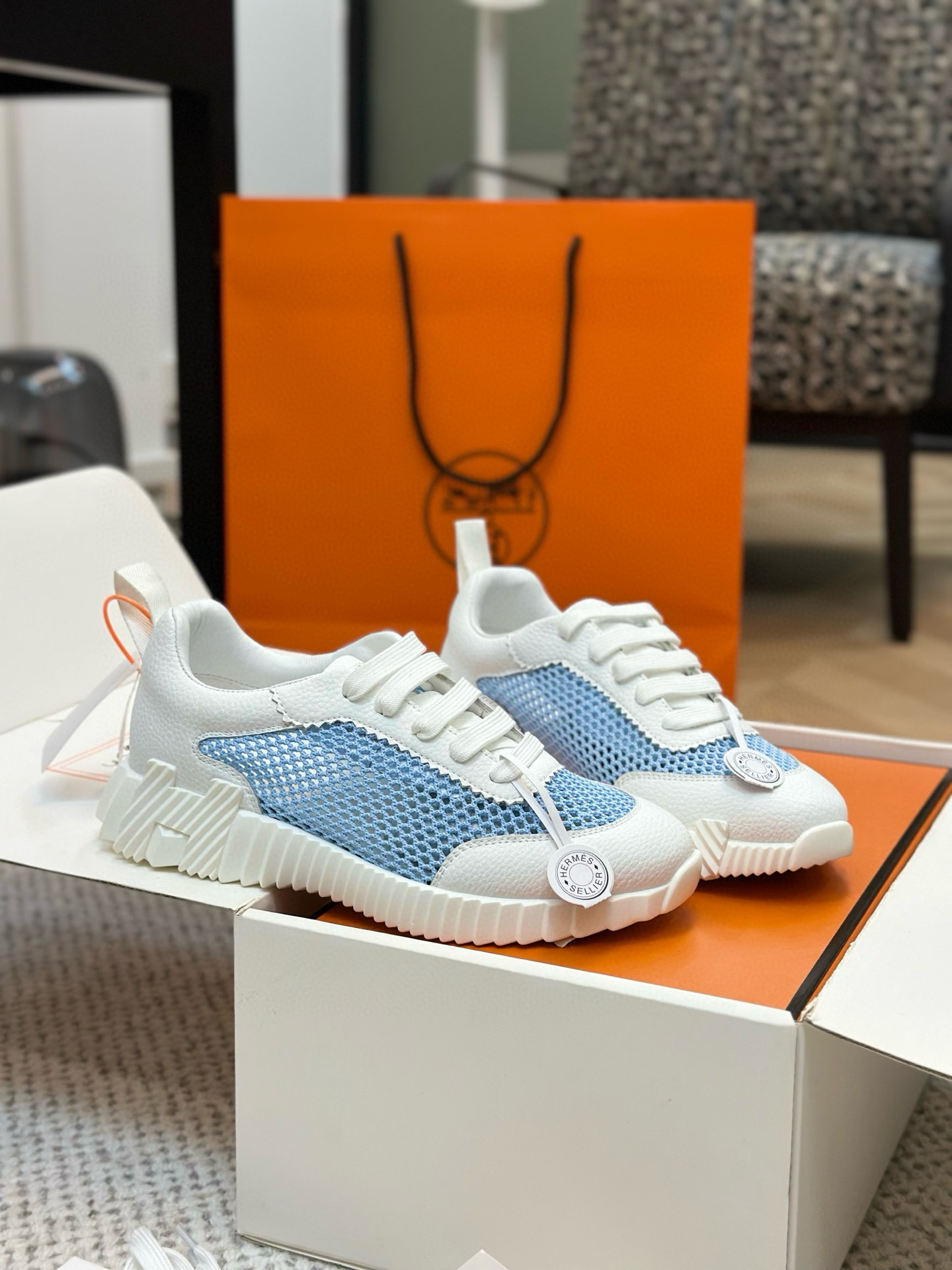 [HERMES] 에르메스 바운싱 스니커즈 남녀공용