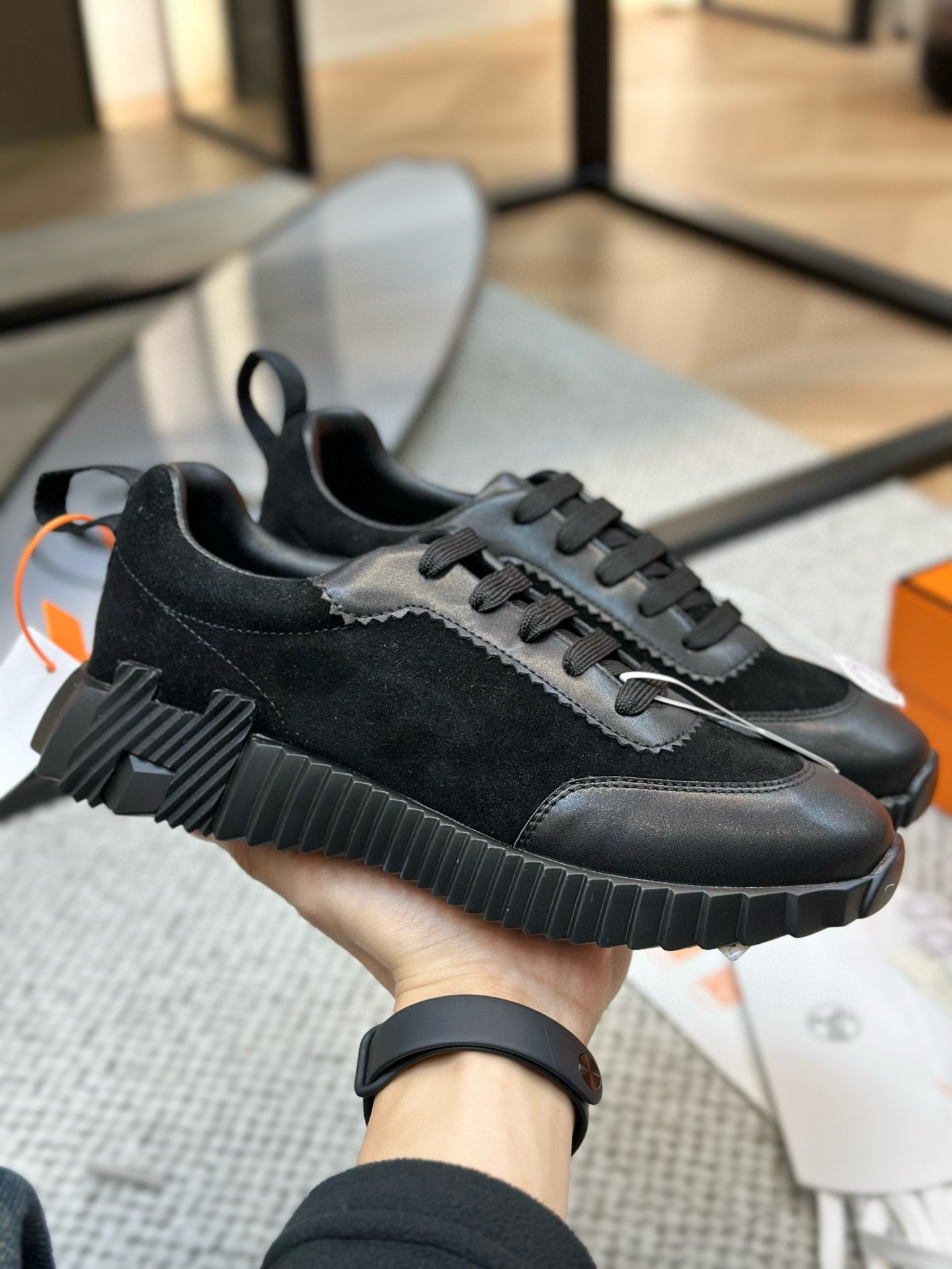 [HERMES] 에르메스 바운싱 스니커즈 남녀공용