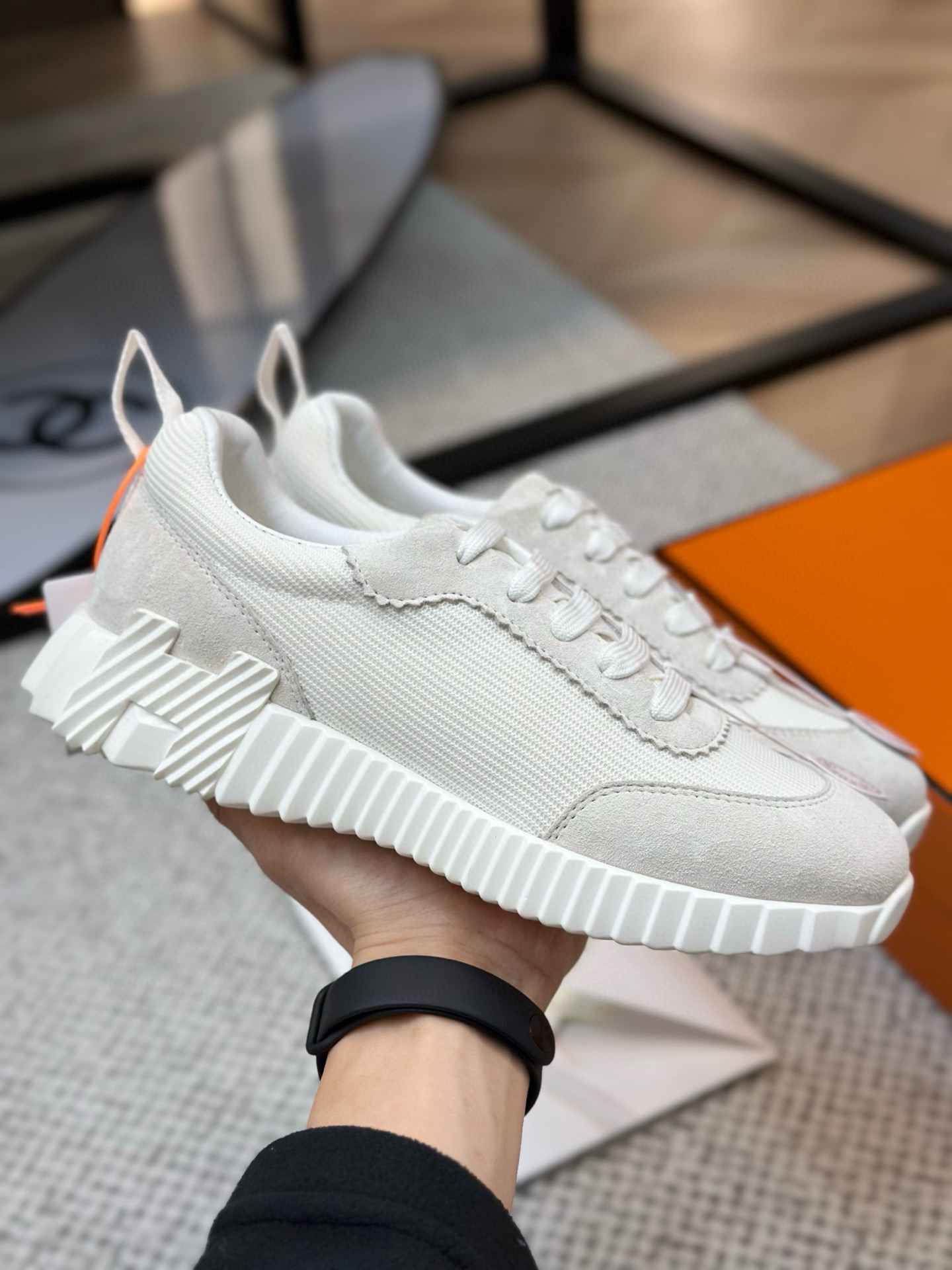 [HERMES] 에르메스 바운싱 스니커즈 남녀공용