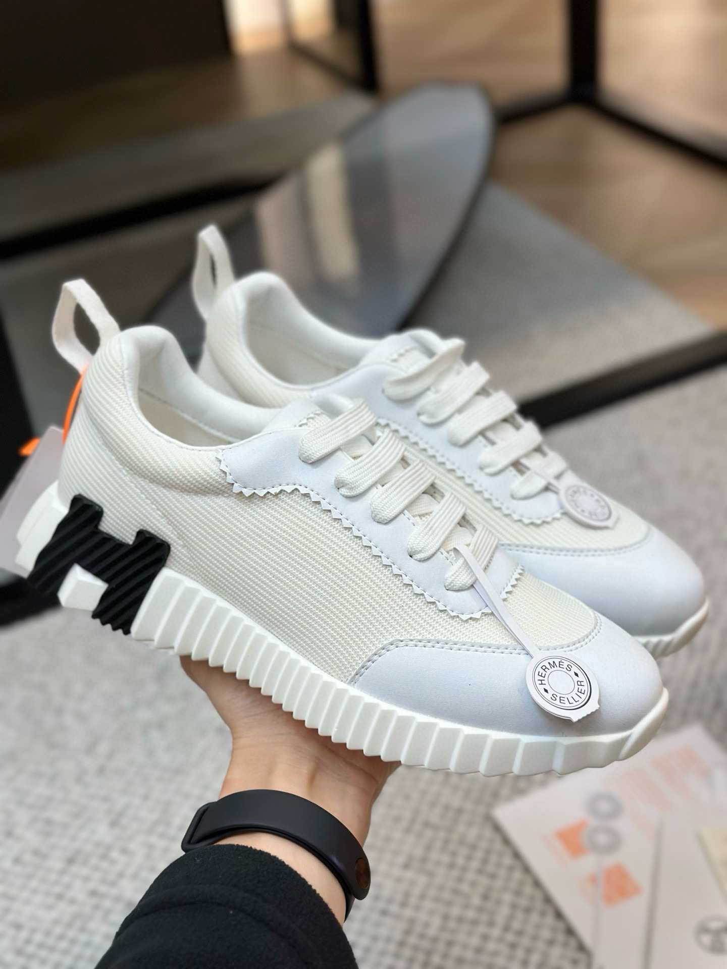 [HERMES] 에르메스 바운싱 스니커즈 남녀공용